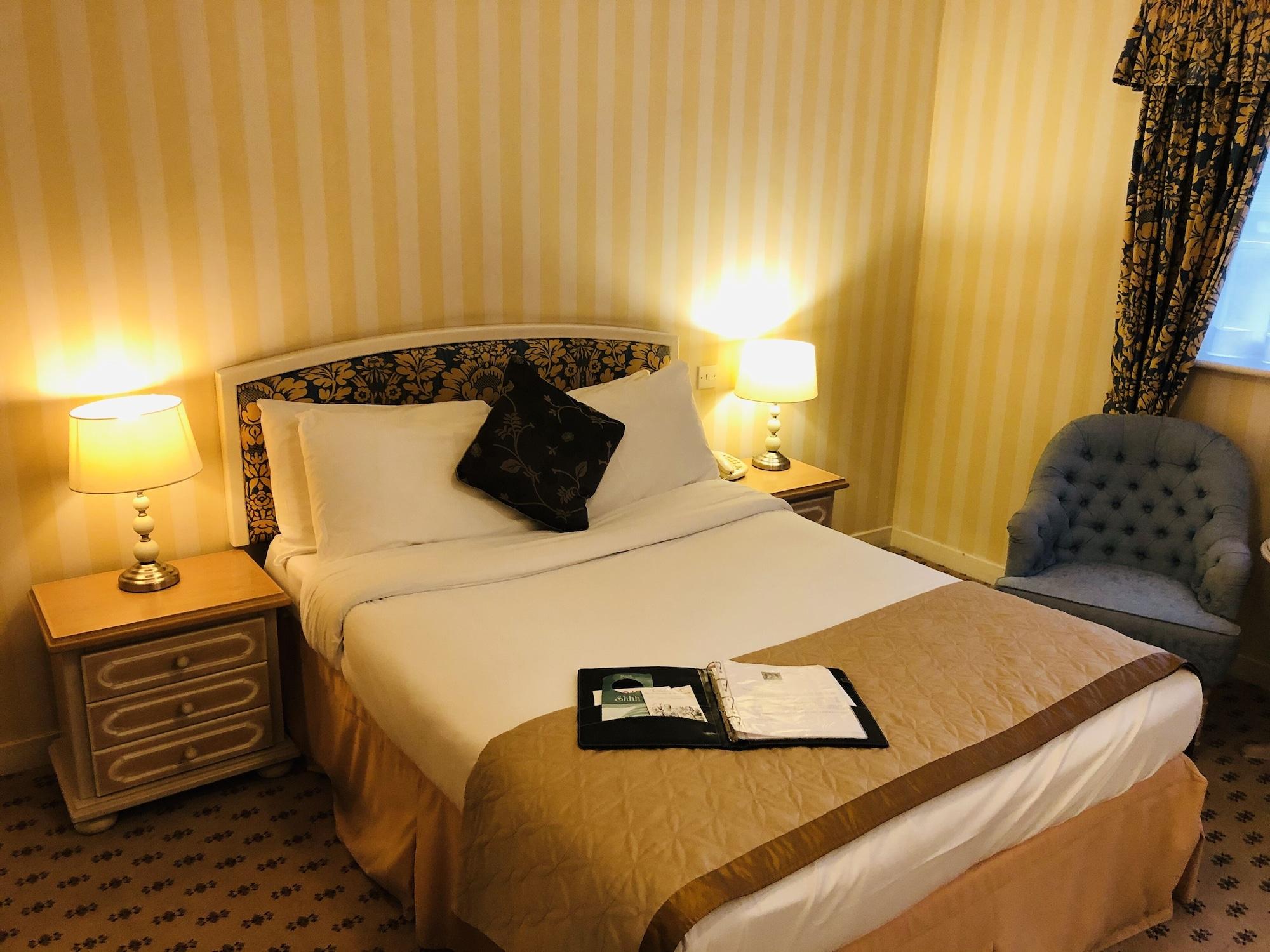 Brook Marston Farm Hotel Sutton Coldfield Bagian luar foto