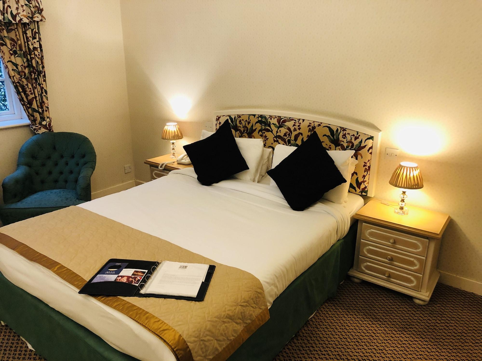 Brook Marston Farm Hotel Sutton Coldfield Bagian luar foto