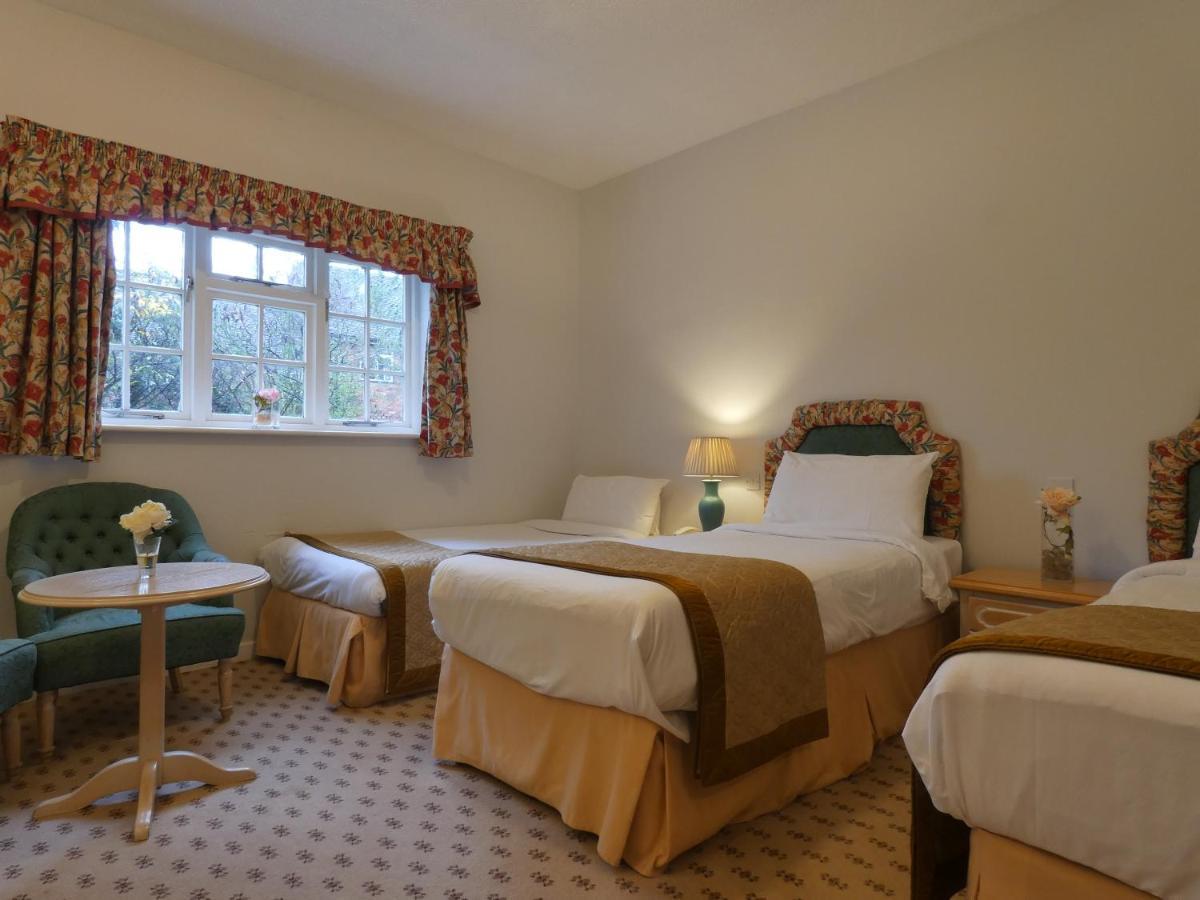 Brook Marston Farm Hotel Sutton Coldfield Bagian luar foto