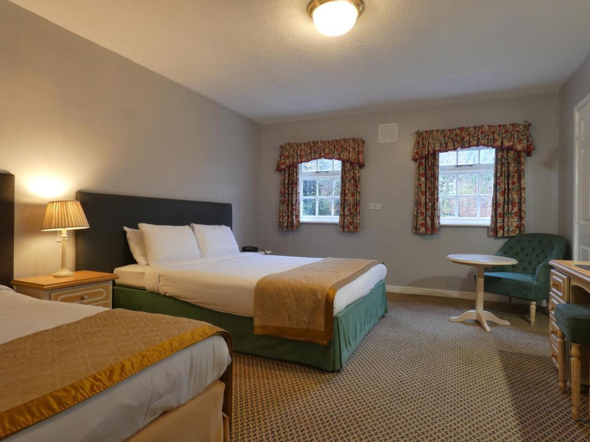 Brook Marston Farm Hotel Sutton Coldfield Bagian luar foto